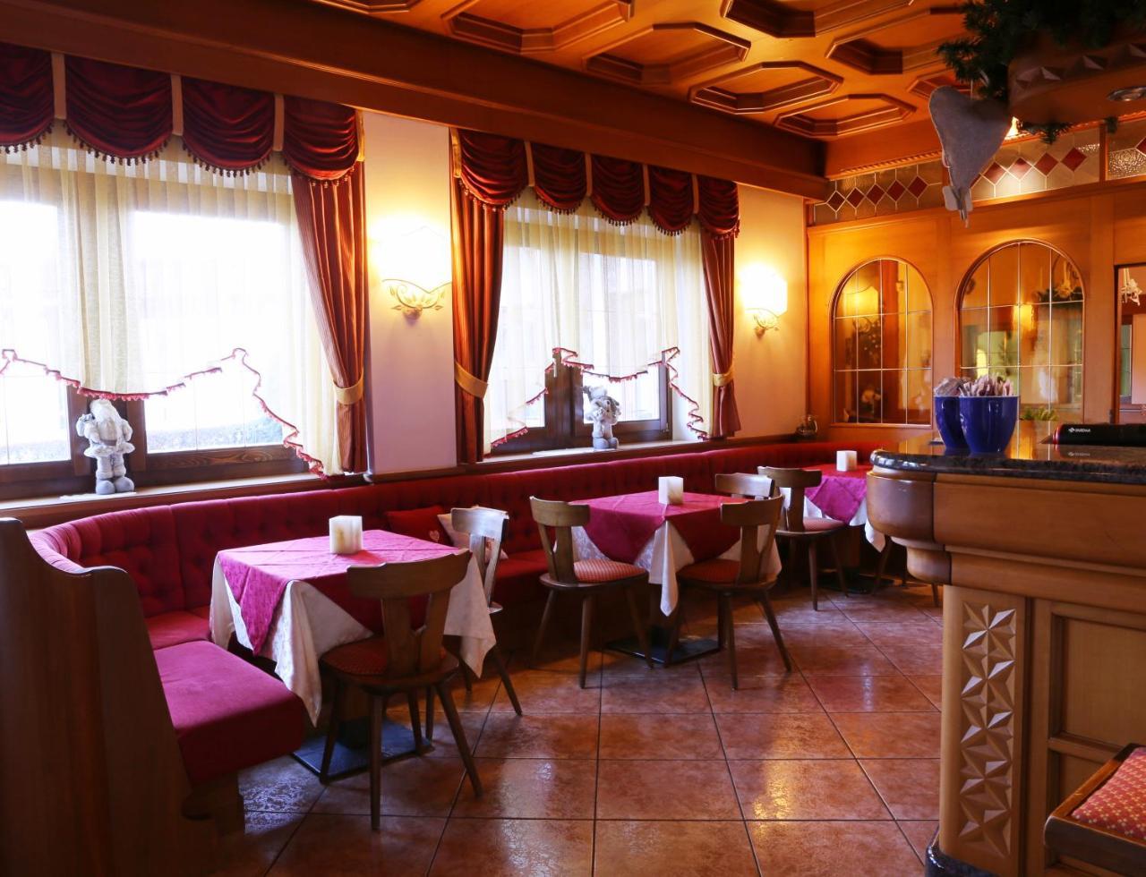 פאי דלה פאגאנלה Hotel Belvedere Srl מראה חיצוני תמונה
