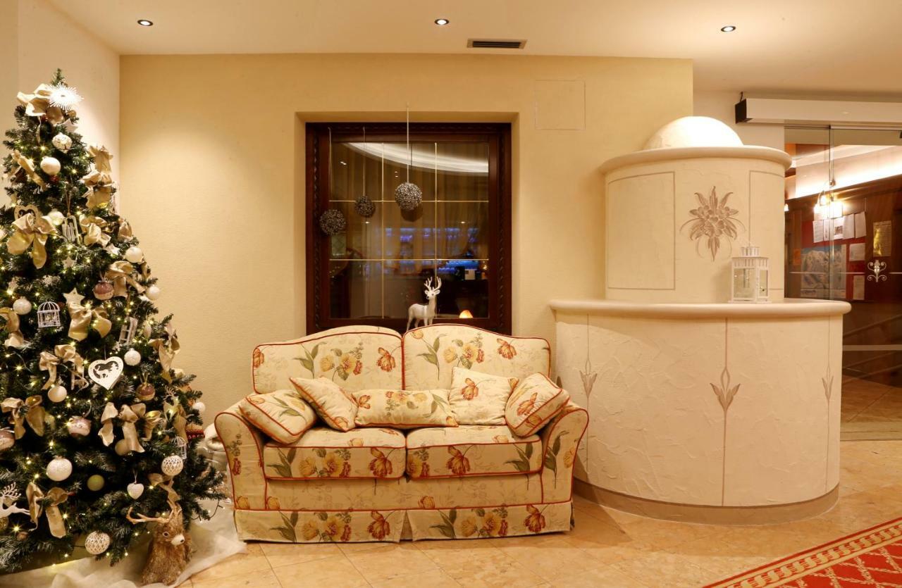 פאי דלה פאגאנלה Hotel Belvedere Srl מראה חיצוני תמונה