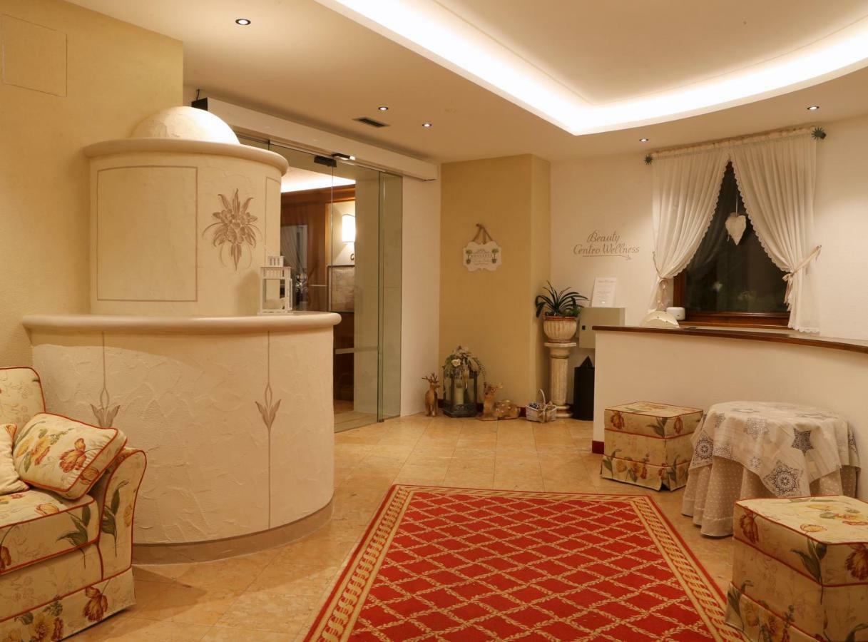 פאי דלה פאגאנלה Hotel Belvedere Srl מראה חיצוני תמונה