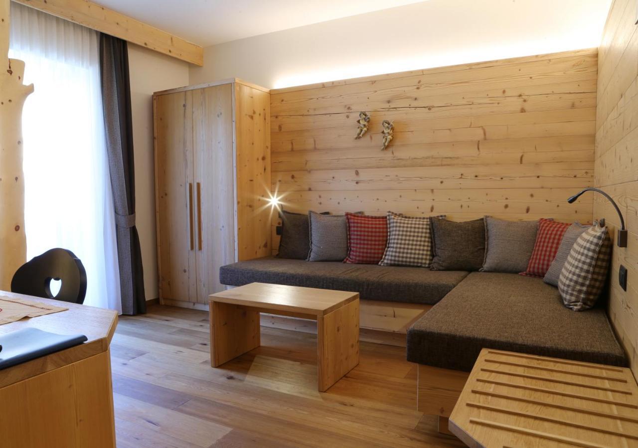 פאי דלה פאגאנלה Hotel Belvedere Srl מראה חיצוני תמונה